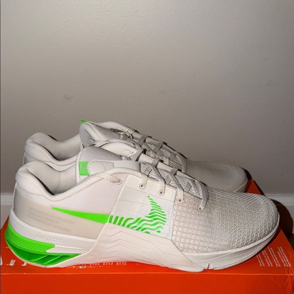 Nike Metcon 8 Phantom Green White DO9328-006 Men’s Size 14